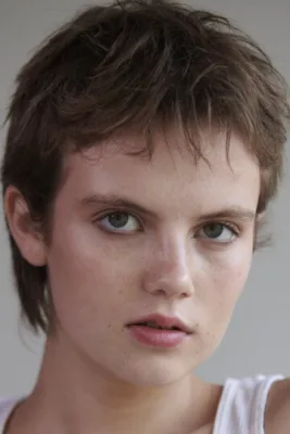 Айла Джонстон