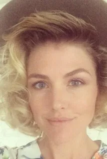 Аманда Саймонс