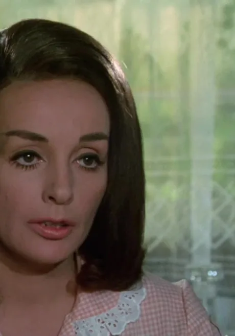 Когда холмы еще покрыты лунным светом (1969)