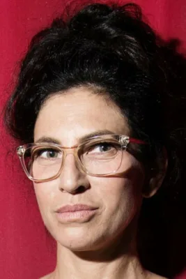 Лаура Силверман