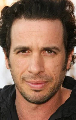 Майкл Куэста