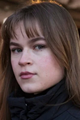 Оливия Айнали