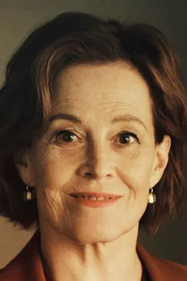 Сигурни Уивер